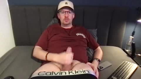 Snapshot of johndor22 chatting on December 2024 10:22:01 PM Jones online show from December 2024 10:22:01 PM