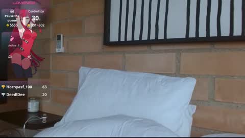 John Gabbana online show from February 2025 04:50:01 PM