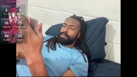 John Gabbana online show from September 2025 05:45:01 PM