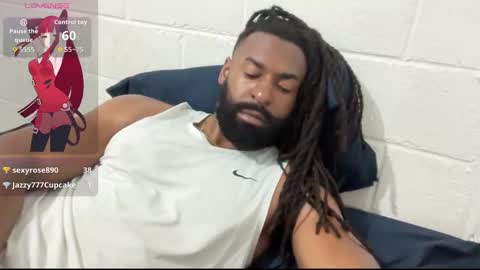 John Gabbana online show from September 2025 05:20:01 AM