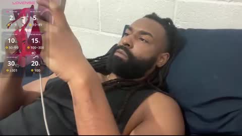 John Gabbana online show from September 2025 06:46:01 PM