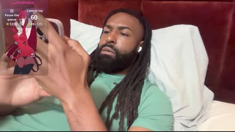 John Gabbana online show from November 2025 08:04:02 AM