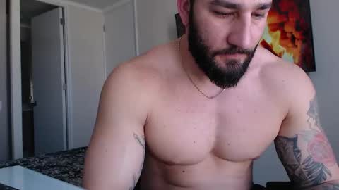 Snapshot of johnklleyn chatting on September 2025 06:43:02 PM john online show from September 2025 06:43:02 PM