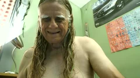 johnnieq1971 online show from July 2026 01:01:01 AM