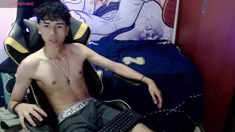 Snapshot of johnny_cagee chatting on December 2024 10:02:02 AM johnny_cagee online show from December 2024 10:02:02 AM
