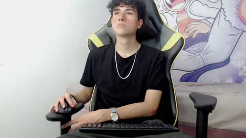 Snapshot of johnny_cagee chatting on January 2025 04:20:01 AM johnny_cagee online show from January 2025 04:20:01 AM
