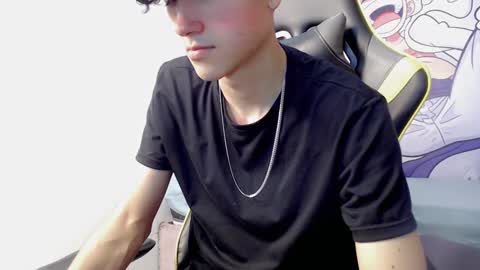 Snapshot of johnny_cagee chatting on January 2025 04:15:02 AM johnny_cagee online show from January 2025 04:15:02 AM
