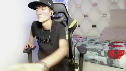 Snapshot of johnny_cagee chatting on September 2025 06:57:01 AM johnny_cagee online show from September 2025 06:57:01 AM