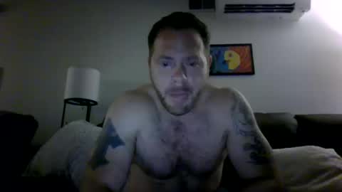 johnnylove860 online show from October 2025 03:05:02 AM