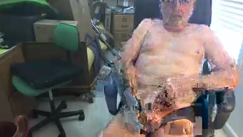 johnnys110153 online show from April 2026 03:01:01 PM