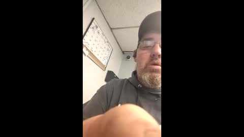 Snapshot of johnohn410 chatting on May 2026 12:35:02 PM johnohn410 online show from May 2026 12:35:02 PM