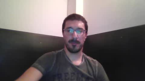 Johnfrench online show from October 2025 10:25:02 PM