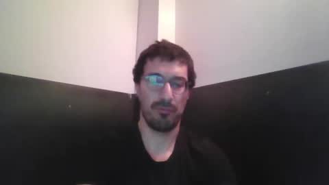 Johnfrench online show from April 2026 09:39:01 PM