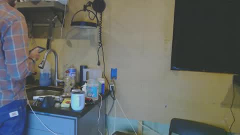 Snapshot of johnplayer23 chatting on February 2025 07:27:01 AM johnplayer23 online show from February 2025 07:27:01 AM