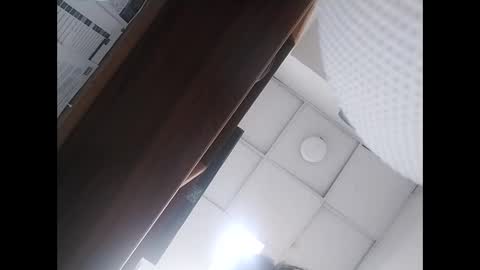 johnpop9090 online show from April 2026 09:59:01 AM