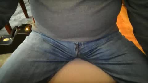 johnxxx549 online show from February 2026 01:33:02 PM