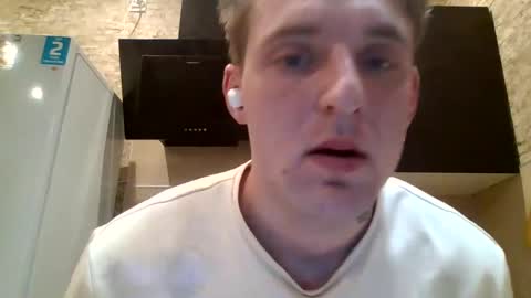 Snapshot of johny_hurdman27 chatting on December 2024 05:26:02 PM johny27 online show from December 2024 05:26:02 PM