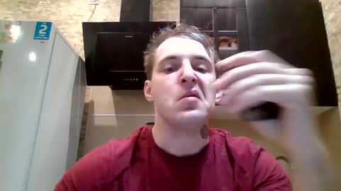 Snapshot of johny_hurdman27 chatting on January 2025 11:33:01 AM johny27 online show from January 2025 11:33:01 AM
