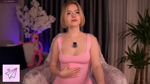 Paula online show from November 2025 03:19:01 AM