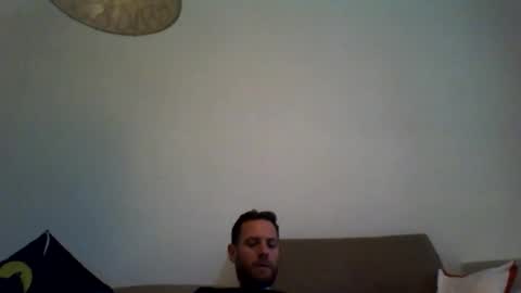 jojo19844 online show from October 2025 12:19:01 PM