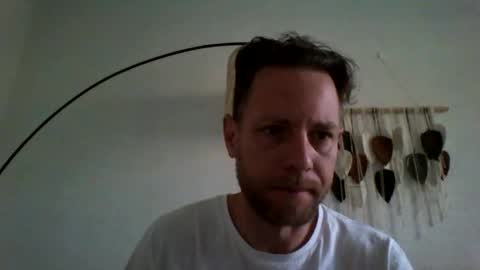 jojo19844 online show from April 2026 05:03:01 AM