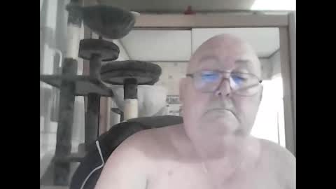 Snapshot of jojo60000529566 chatting on February 2025 12:19:01 AM jojo60000529566 online show from February 2025 12:19:01 AM