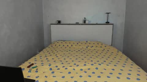 Hello we John and Harli  online show from October 2025 01:53:02 PM