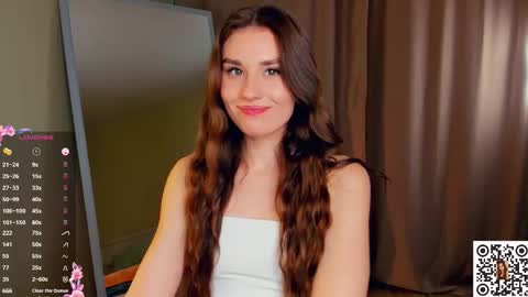 Snapshot of jolenerappleye chatting on October 2025 05:48:02 AM Emma online show from October 2025 05:48:02 AM