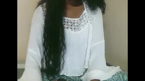 joliekah27 online show from March 2026 06:46:02 PM