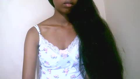 joliekah27 online show from April 2026 08:02:02 AM