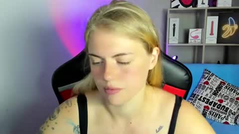 Jolly online show from June 2026 04:02:01 AM