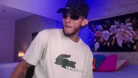 Jonas  online show from December 2025 07:19:02 PM