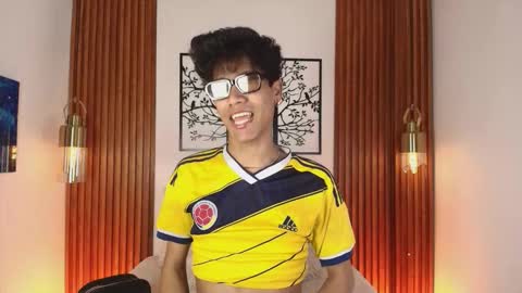 Jonas  online show from February 2026 03:59:01 AM