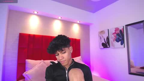 Jonas  online show from March 2026 05:07:02 AM