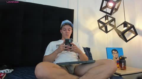 Jonathan Danielss  online show from March 2025 03:18:02 PM