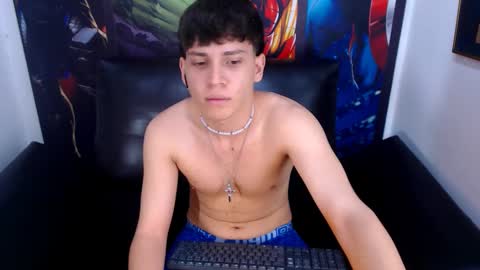 Snapshot of jonathan_moreau chatting on December 2024 03:11:02 PM Jonathan online show from December 2024 03:11:02 PM