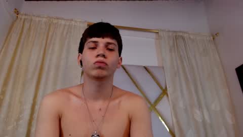 Snapshot of jonathan_moreau chatting on January 2025 06:31:01 PM Jonathan online show from January 2025 06:31:01 PM