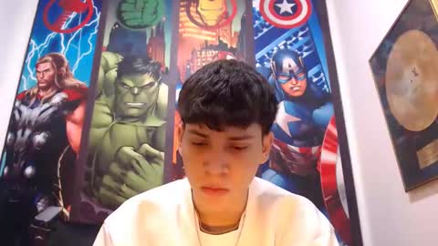 Snapshot of jonathan_moreau chatting on January 2025 11:59:02 AM Jonathan online show from January 2025 11:59:02 AM