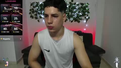 Snapshot of jonathanjoestar_ chatting on January 2025 12:09:01 AM Instagram jonathanfit14 online show from January 2025 12:09:01 AM