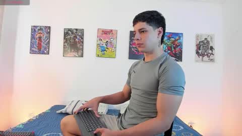 Instagram jonathanfit14 online show from March 2026 09:20:02 PM