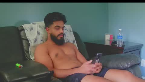 Snapshot of jonathanliyaz1 chatting on September 2025 07:17:02 PM royjon online show from September 2025 07:17:02 PM