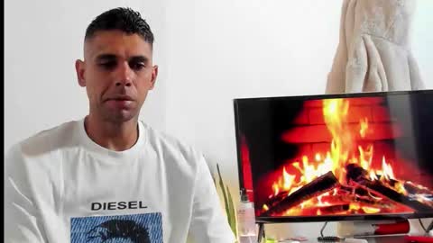 Snapshot of jonesjoness15 chatting on November 2025 12:02:01 AM jonesjoness15 online show from November 2025 12:02:01 AM