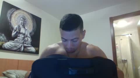 Jonhdoe22 online show from December 2024 10:57:01 AM