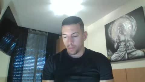 Jonhdoe22 online show from December 2024 02:33:01 PM