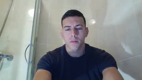 Jonhdoe22 online show from January 2025 10:22:01 AM