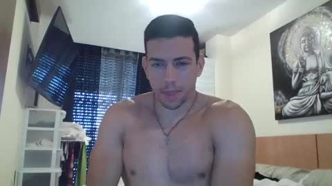 Jonhdoe22 online show from January 2025 09:39:02 AM