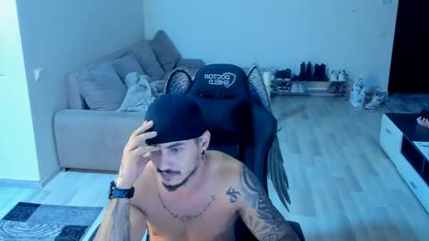 jonnyporn1 online show from October 2025 06:48:01 PM