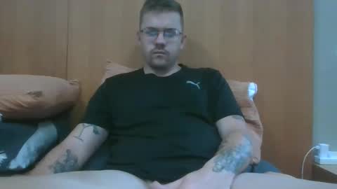 jonoy1995 online show from December 2024 12:23:01 AM