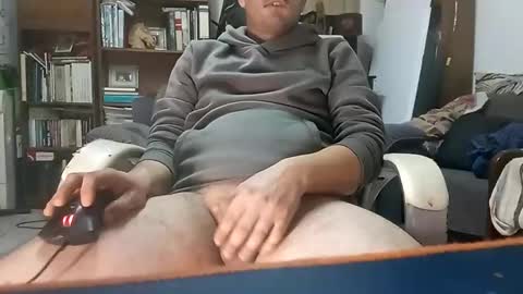 Snapshot of jonytuga90 chatting on March 2025 11:35:02 PM hornypeter online show from March 2025 11:35:02 PM