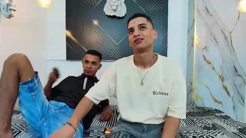 jordanandandrew online show from September 2025 07:47:02 PM